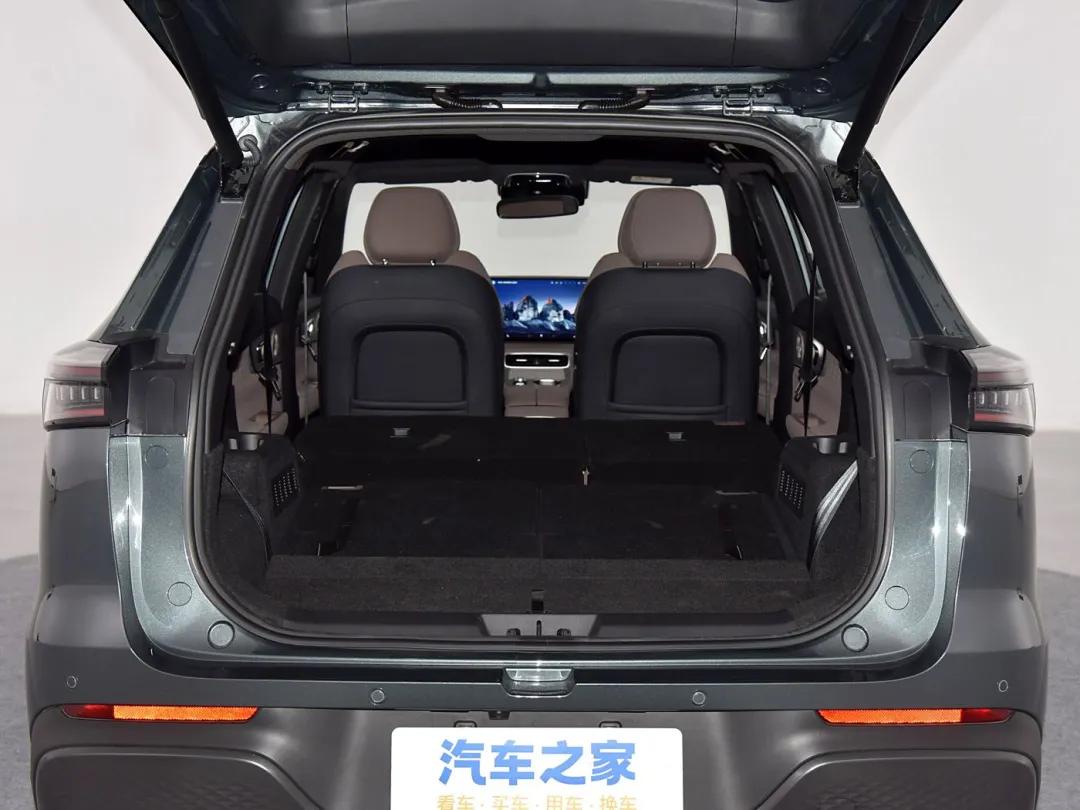 风云T8 插混中型SUV 9.99万起！5座/7座+续航破千！还看宋PLUS吗？