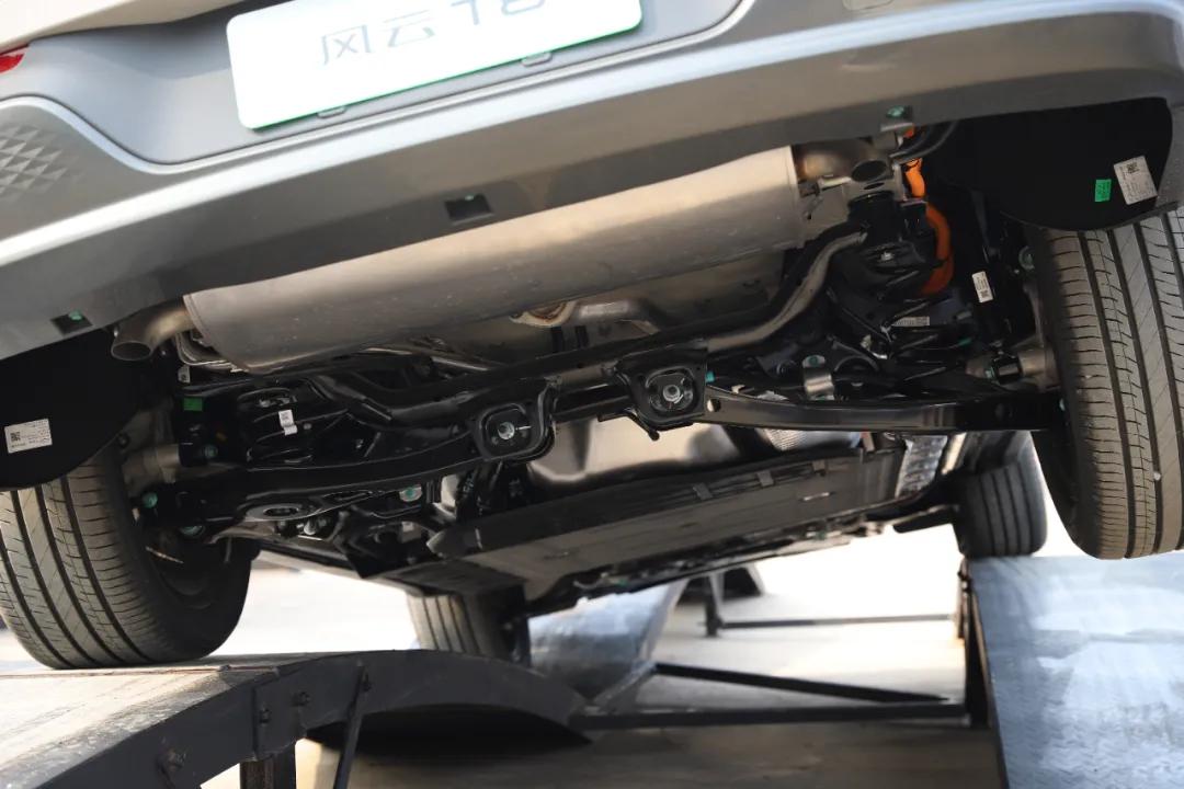 风云T8 插混中型SUV 9.99万起！5座/7座+续航破千！还看宋PLUS吗？
