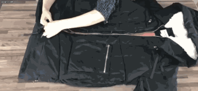 冬天的厚衣服这样收，不回潮，无折痕，省了3个大衣柜！