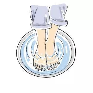 寒露过后多泡脚，加点儿药材效果好