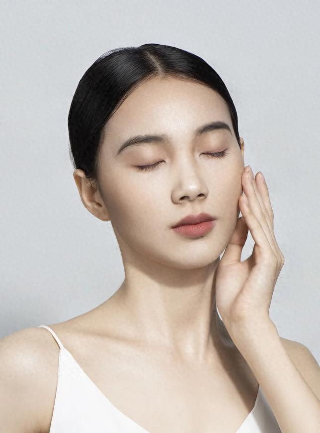 买什么淡斑产品最好效果快？温和又养肤，十大去除黑色素有效品牌