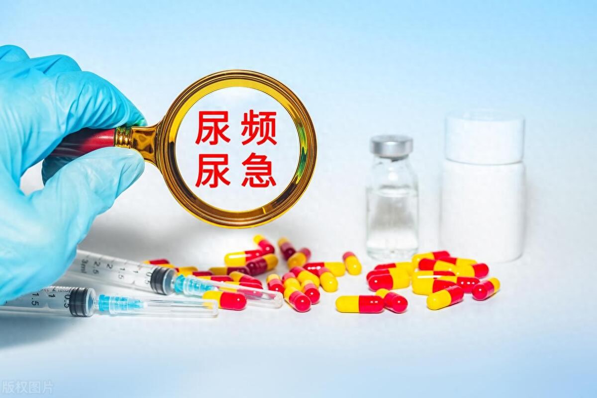 总跑厕所超烦恼！女性尿频原因大揭秘