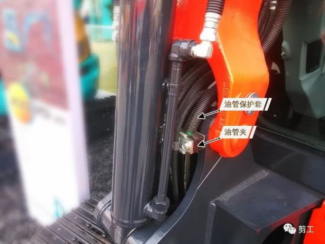 老年挖机油管总爆？一招修好拒绝总换管！