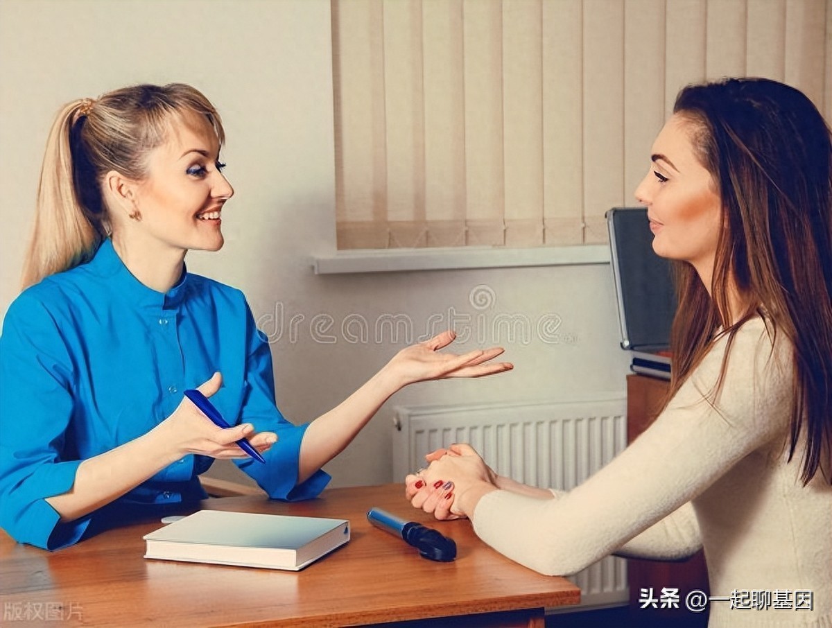 私处分泌物的6种变化，出现这3种颜色赶紧和他一起就医！