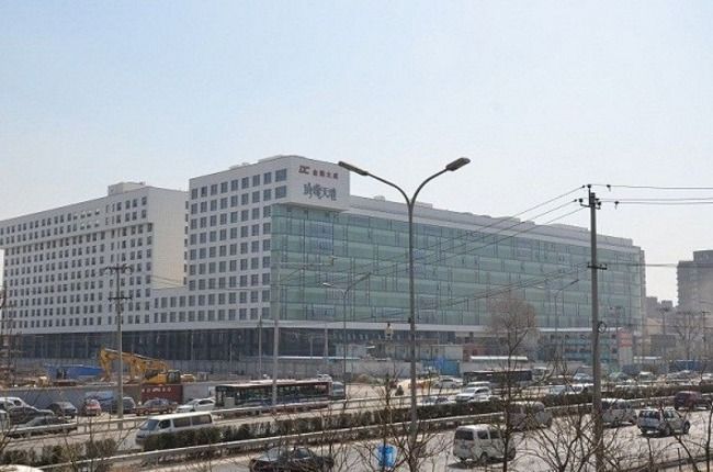 北京玲珑天地租赁中心电话（在租房源面积/价格）欢迎咨询