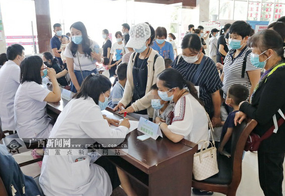 孩子身材矮小咋办？专家称3-12岁为身高干预黄金期