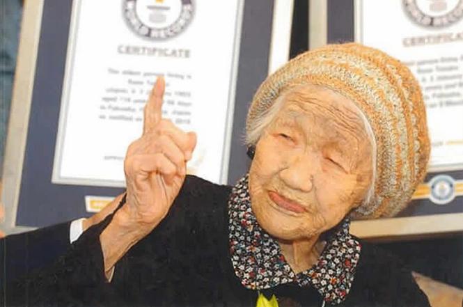中国“长寿之王”龚来发：终身未娶活到133岁，生前爱好却不健康