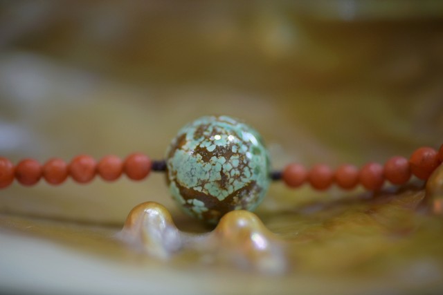 医生紧急提醒：爆火的"能量石"饰品别乱买！可能辐射超标、致癌！